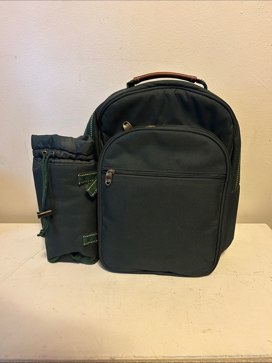 Picnic at Ascot Handbags - Vintage Dark Green Picnic Backpack with Detachable Wine Compartment